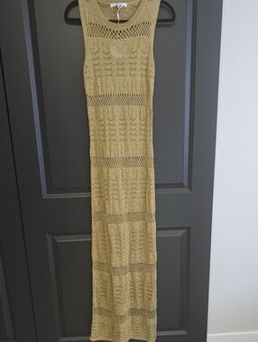 Sleeveless Knit Maxi Dress in Dark Gold